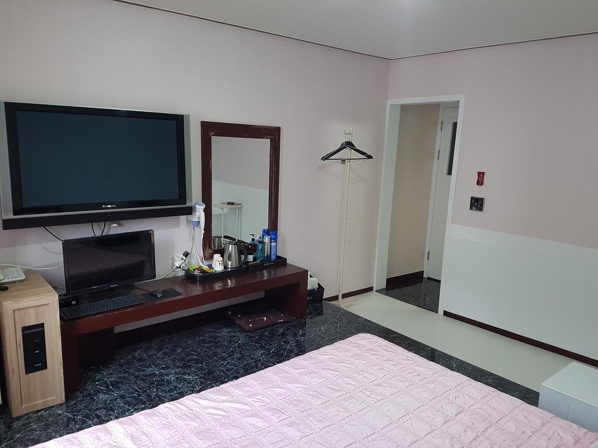 Cloud Nine Hotel Gimhae Room photo